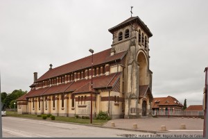 Eglise Sainte-Marguerite de la cité n°10 à Sains-en-Gohelle. Compagnie des mines de Béthune